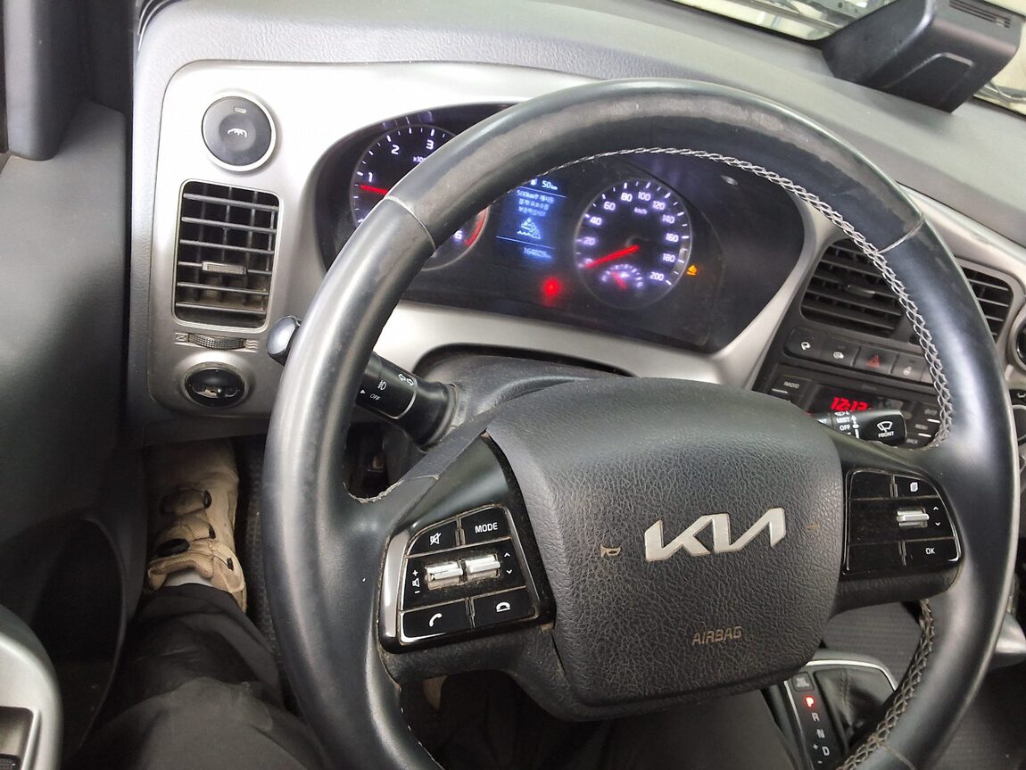 KIA THE NEW BONGO III CARGO BUILT-IN BOX TRUCK PLUS MODEL 2022 - zdjęcie 19