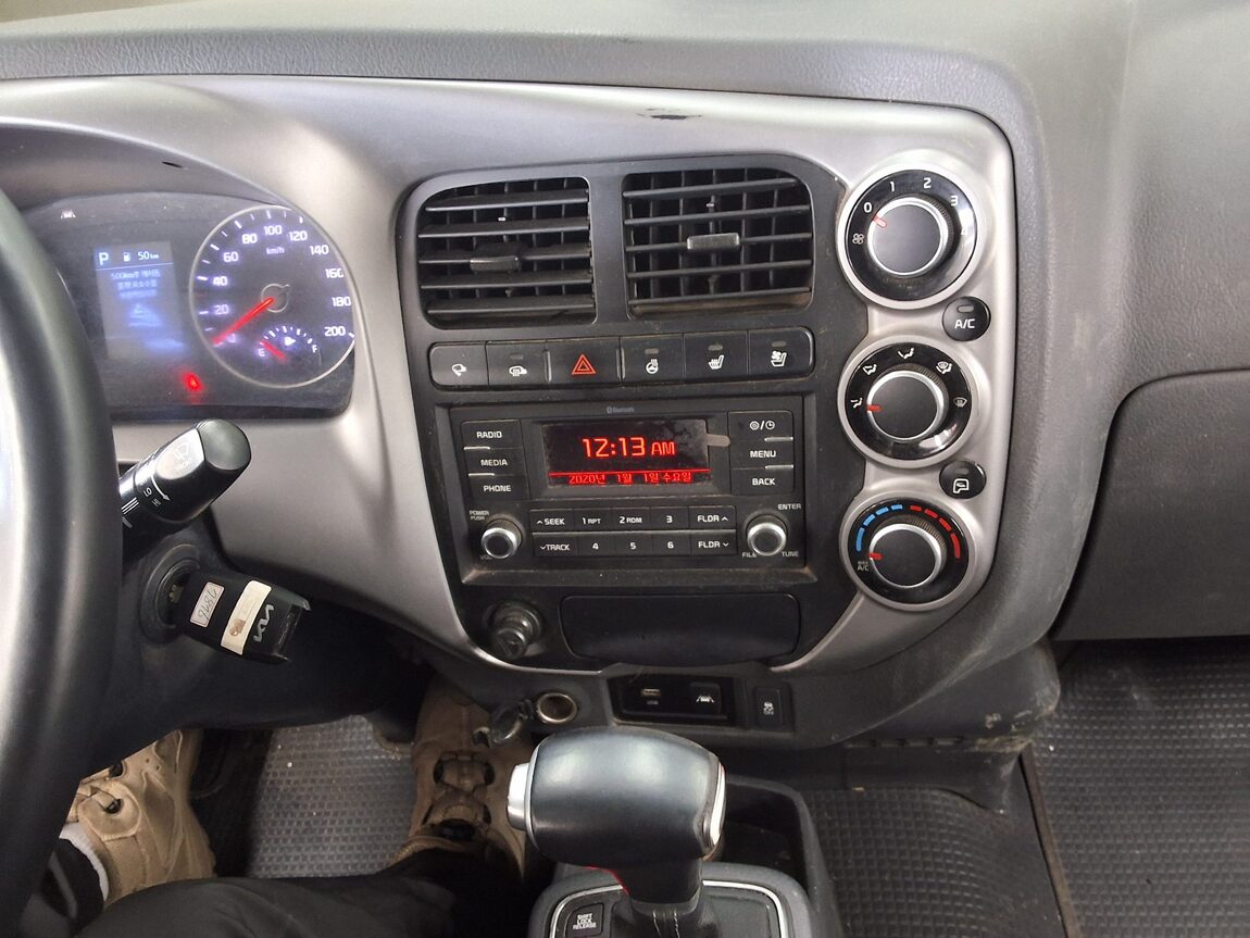 KIA THE NEW BONGO III CARGO BUILT-IN BOX TRUCK PLUS MODEL 2022 - zdjęcie 20