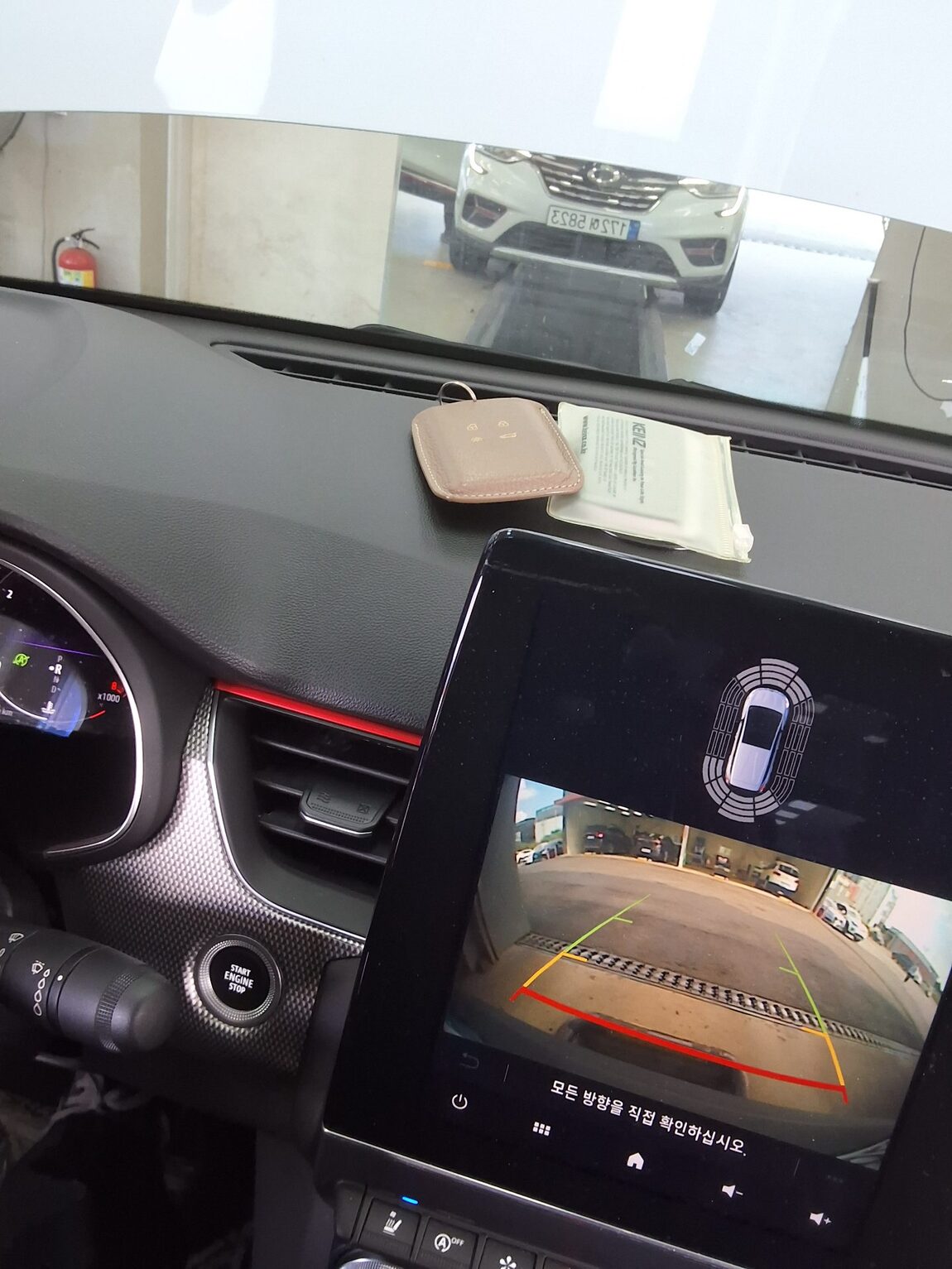RENAULT (SAMSUNG) XM3 1.3 TCe INSPIRE 2023 - zdjęcie 18
