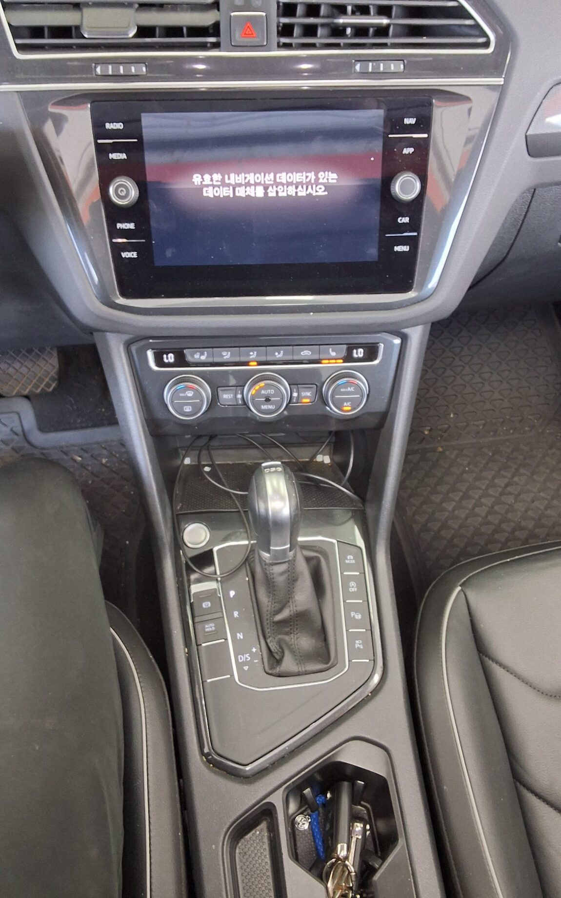 VOLKSWAGEN TIGUAN (2ND GEN) 2.0 TDI PRESTIGE 2018 - zdjęcie 18