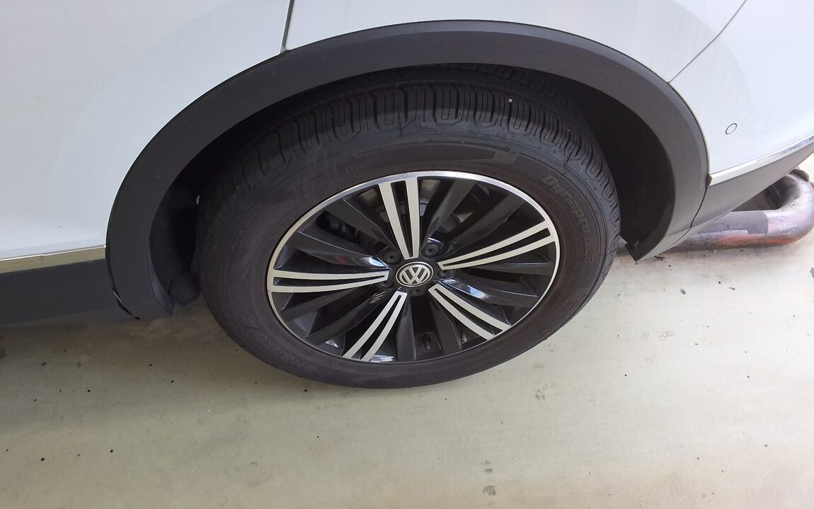 VOLKSWAGEN TIGUAN (2ND GEN) 2.0 TDI PRESTIGE 2018 - zdjęcie 25