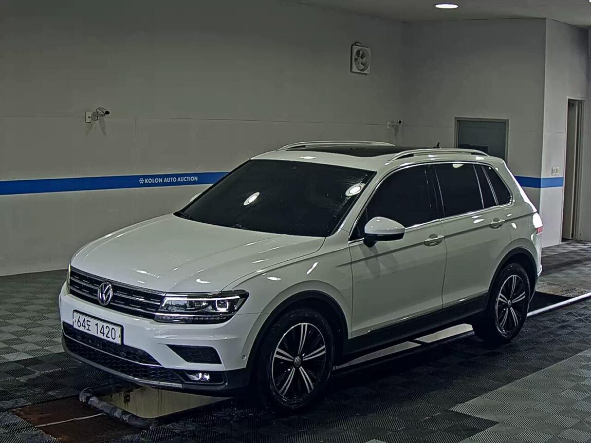 VOLKSWAGEN TIGUAN (2ND GEN) 2.0 TDI PRESTIGE 2018 - zdjęcie 2