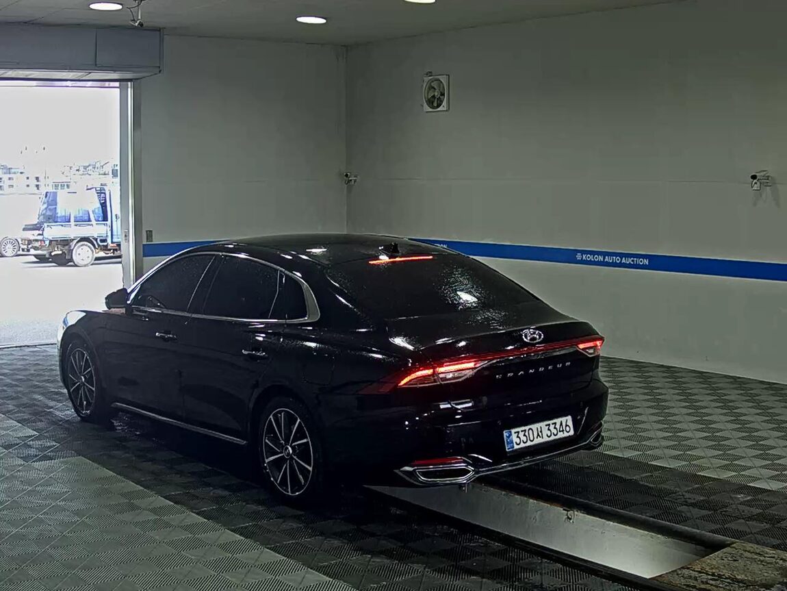 HYUNDAI THE NEW GRANDEUR IG GASOLINE 2.5 LE BLANC 2022 - zdjęcie 6