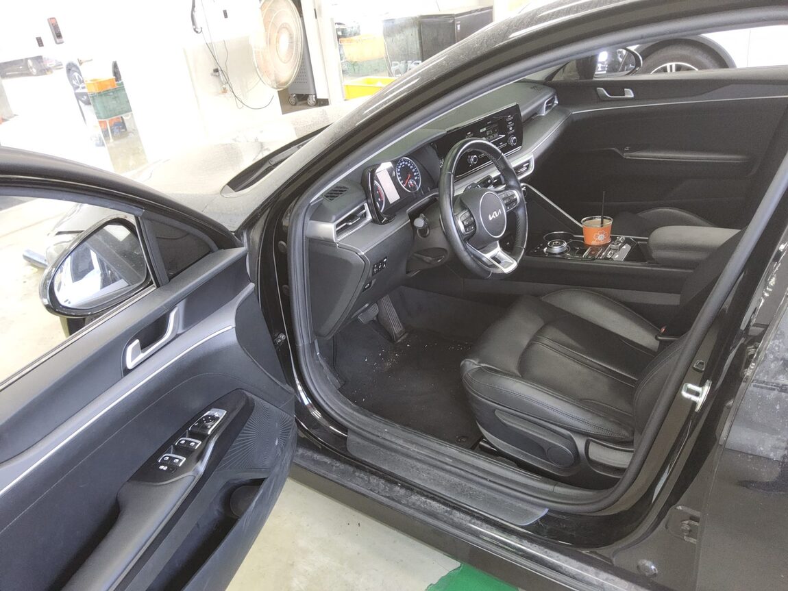KIA NEW K5 (DL3) 2.0 GASOLINE TRENDY 2023 - zdjęcie 10