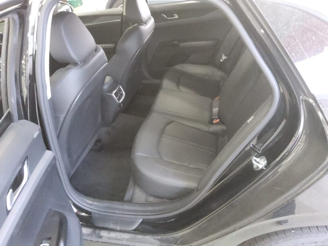 KIA NEW K5 (DL3) 2.0 GASOLINE TRENDY 2023 - zdjęcie 12