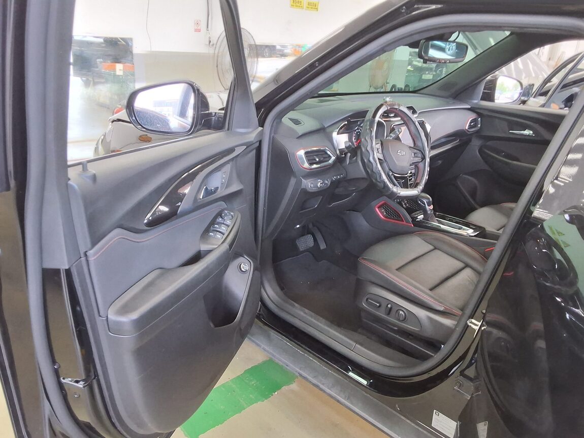 CHEVROLET (DAEWOO) TRAILBLAZER 1.35 GASOLINE RS 2023 - zdjęcie 10