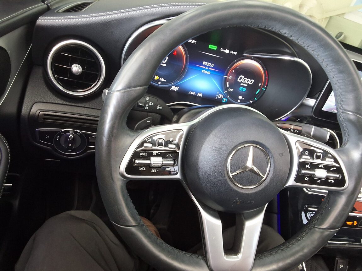 MERCEDES-BENZ GLC-CLASS GLC 300e 4MATIC 2021 - zdjęcie 23