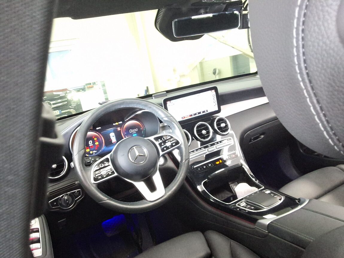 MERCEDES-BENZ GLC-CLASS GLC 300e 4MATIC 2021 - zdjęcie 12