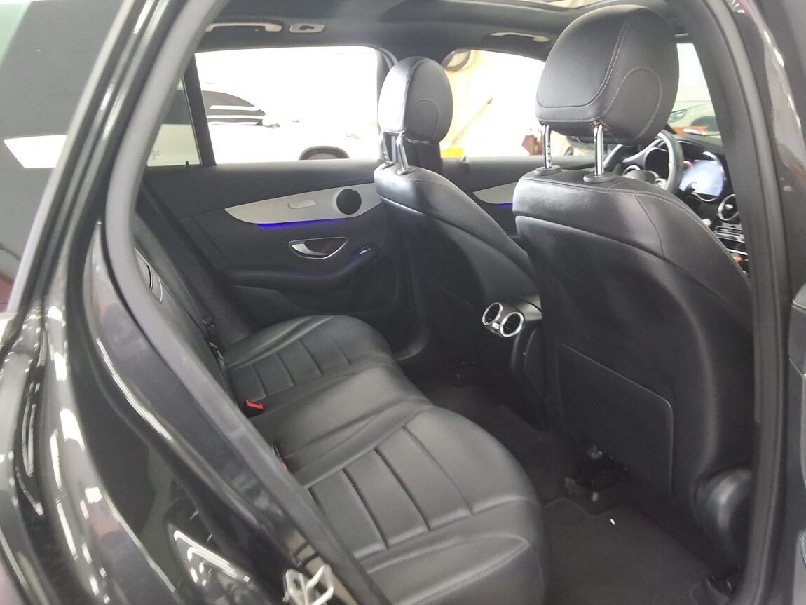 MERCEDES-BENZ GLC-CLASS GLC 300e 4MATIC 2021 - zdjęcie 14