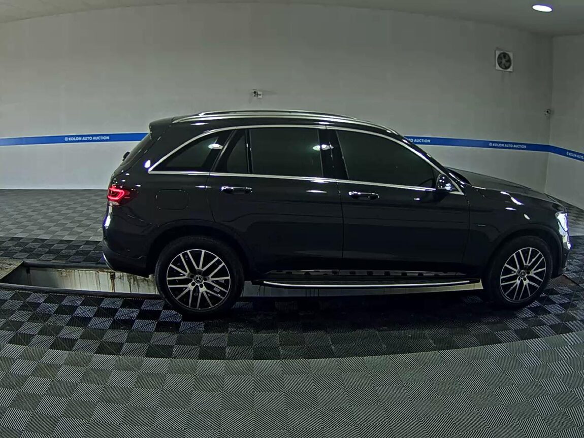 MERCEDES-BENZ GLC-CLASS GLC 300e 4MATIC 2021 - zdjęcie 4
