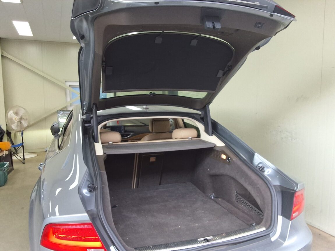 AUDI A7 3.0 TFSI QUATTRO PRESTIGE 2014 - zdjęcie 16