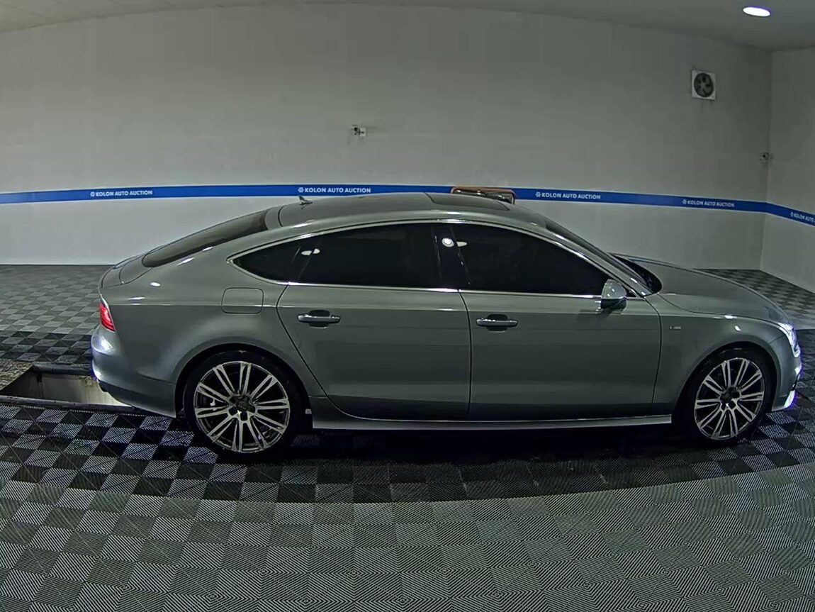AUDI A7 3.0 TFSI QUATTRO PRESTIGE 2014 - zdjęcie 4