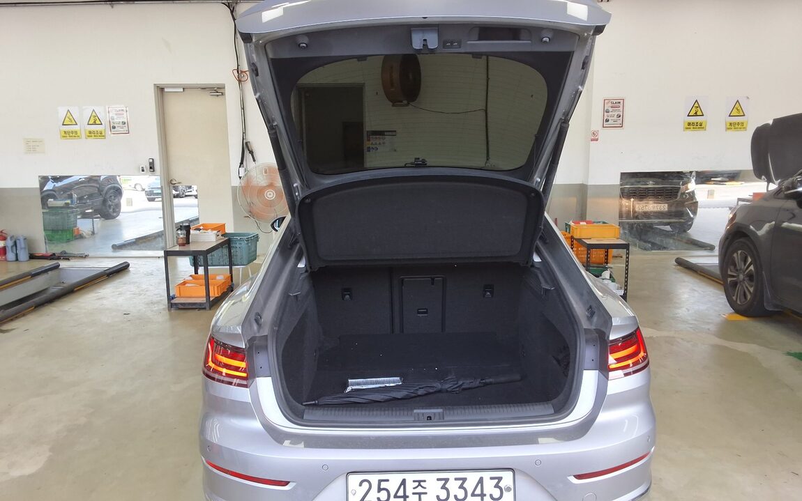 VOLKSWAGEN ARTEON 2.0 TDI ELEGANCE PREMIUM 2019 - zdjęcie 15