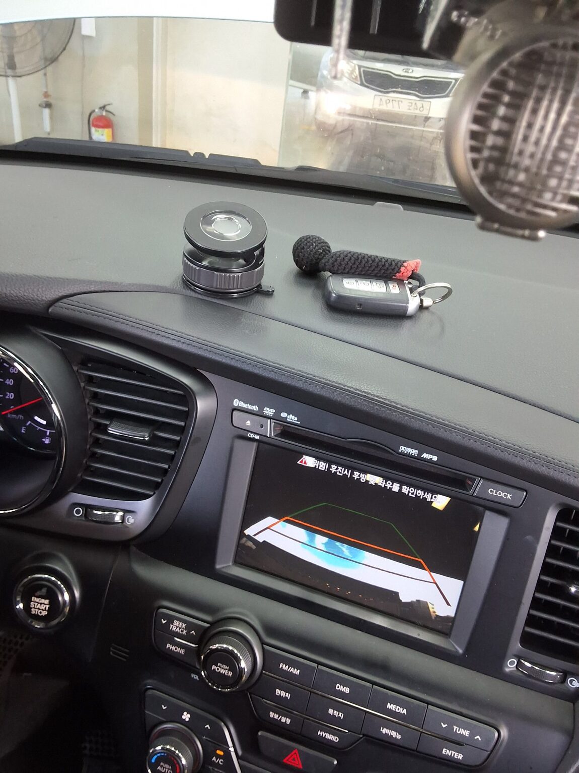 KIA K5 HYBRID PRESTIGE 2013 - zdjęcie 17