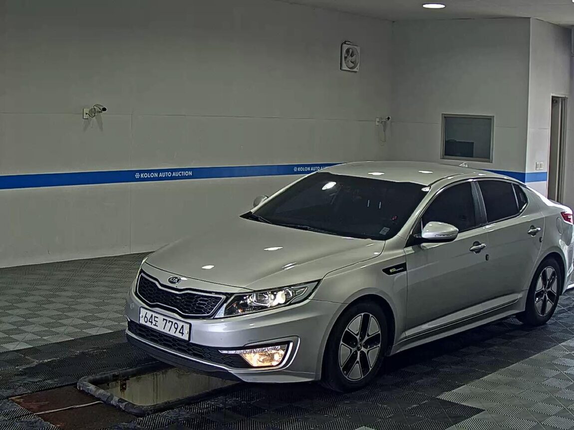KIA K5 HYBRID PRESTIGE 2013 - zdjęcie 2