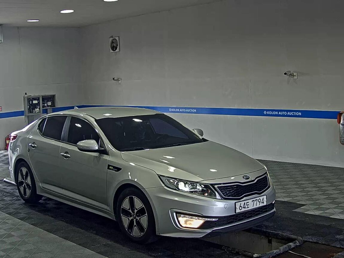 KIA K5 HYBRID PRESTIGE 2013 - zdjęcie 3
