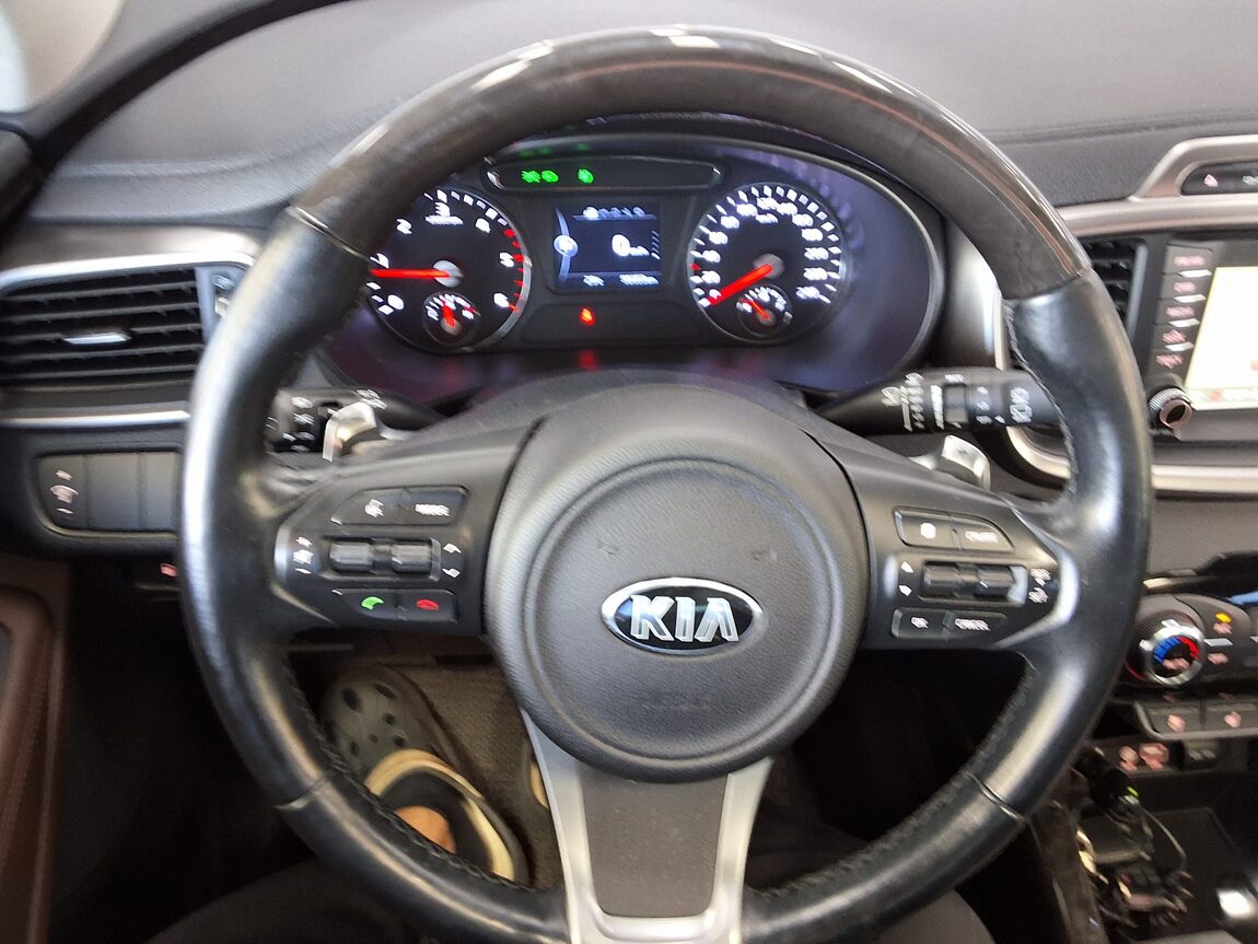 KIA ALL NEW SORENTO R2.2 2WD NOBLESSE 2017 - zdjęcie 17