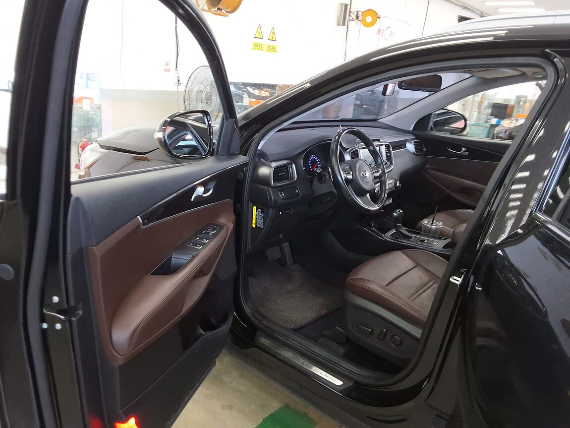 KIA ALL NEW SORENTO R2.2 2WD NOBLESSE 2017 - zdjęcie 10
