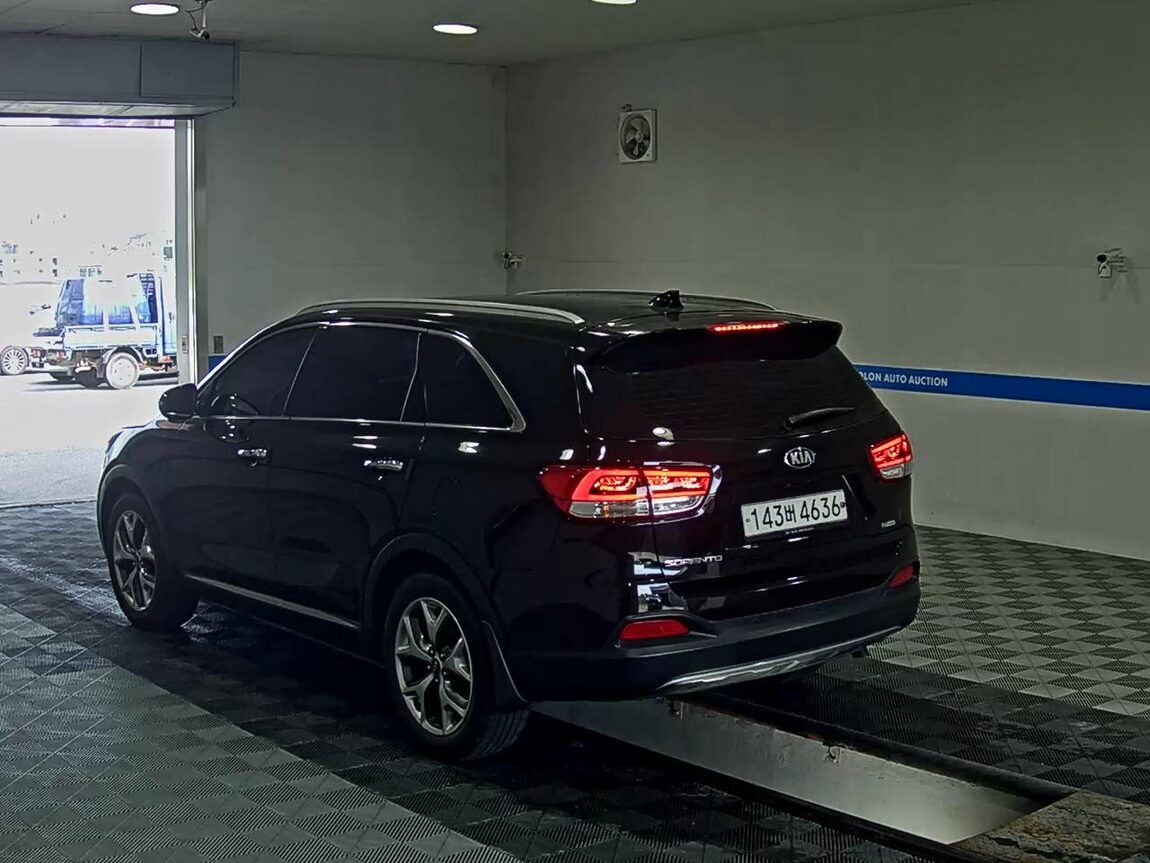 KIA ALL NEW SORENTO R2.2 2WD NOBLESSE 2017 - zdjęcie 6