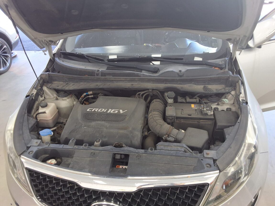 KIA THE NEW SPORTAGE R DIESEL R2.0 2WD TRENDY 2015 - zdjęcie 19