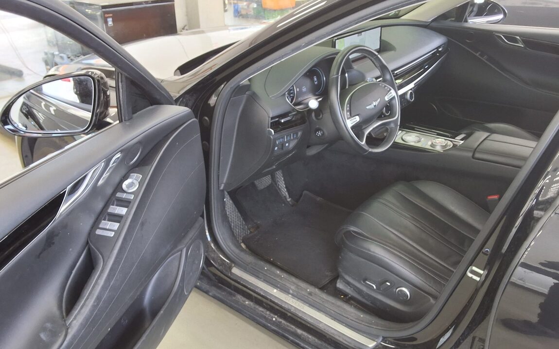 GENESIS THE ALL NEW G80 GASOLINE 2.5 2WD BASE MODEL 2022 - zdjęcie 10
