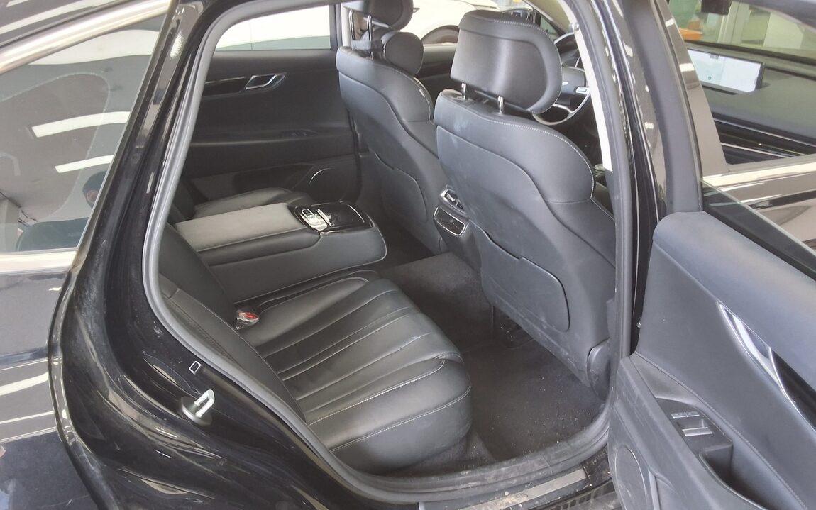 GENESIS THE ALL NEW G80 GASOLINE 2.5 2WD BASE MODEL 2022 - zdjęcie 13