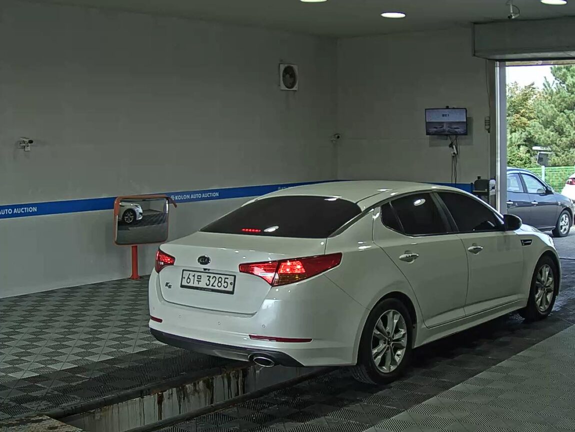 KIA K5 2.0 CVVT LUXURY 2011 - zdjęcie 5