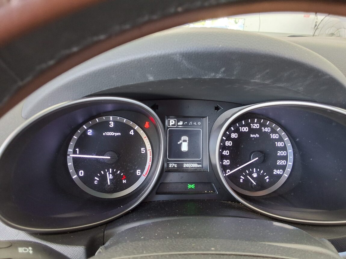 HYUNDAI SANTA FE THE PRIME DIESEL R2.0 2WD PREMIUM 2017 - zdjęcie 9