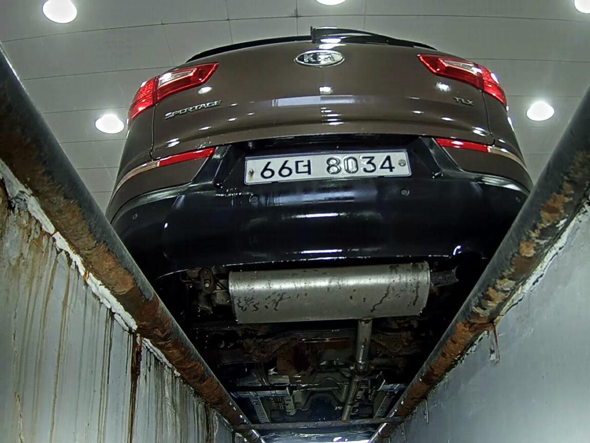 KIA SPORTAGE R DIESEL R2.0 2WD TLX LUXURY MODEL 2012 - zdjęcie 8