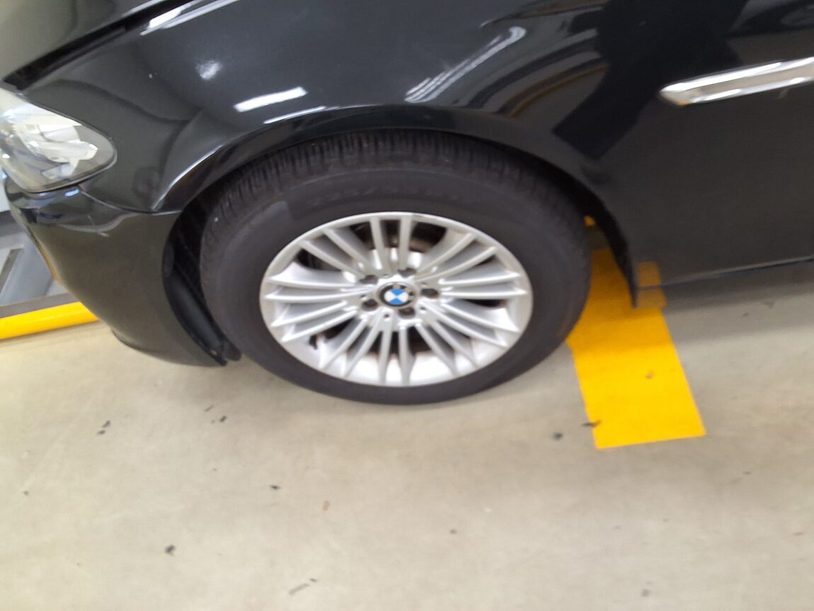 BMW 5 SERIES (6TH GEN) 520d 2014 - zdjęcie 19