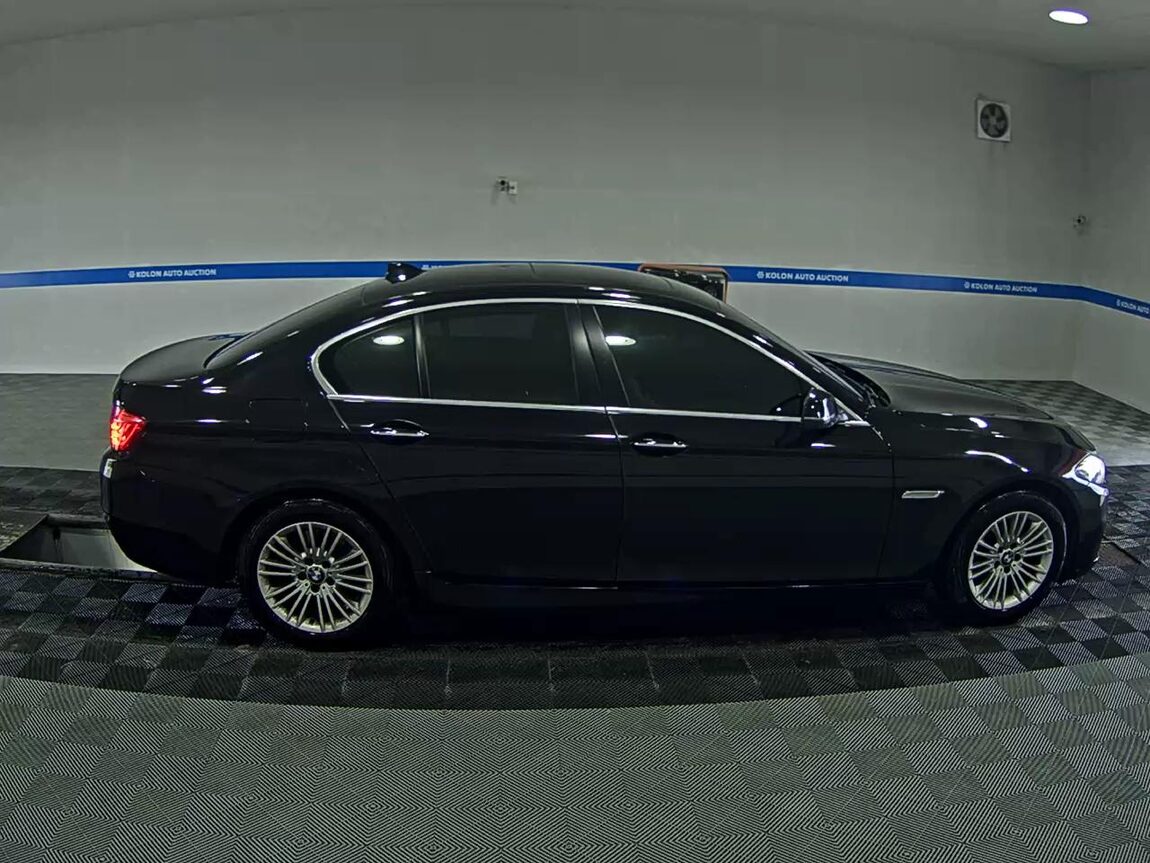 BMW 5 SERIES (6TH GEN) 520d 2014 - zdjęcie 4