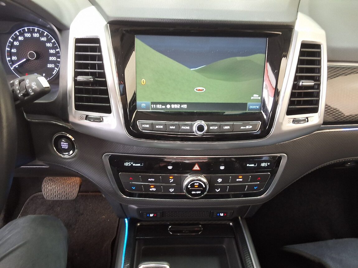 KG MOBILITY (SSANGYONG) ALL NEW REXTON 2.2 2WD LUXURY 2021 - zdjęcie 23