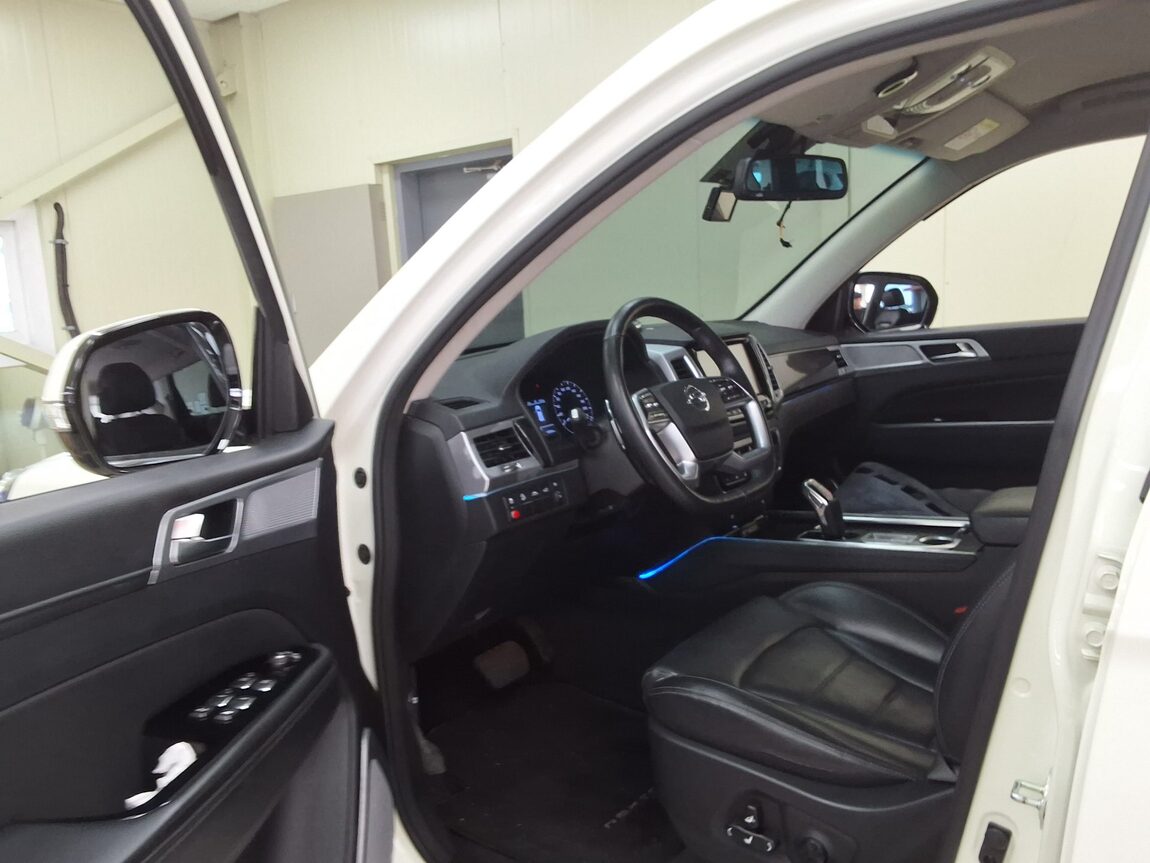 KG MOBILITY (SSANGYONG) ALL NEW REXTON 2.2 2WD LUXURY 2021 - zdjęcie 11