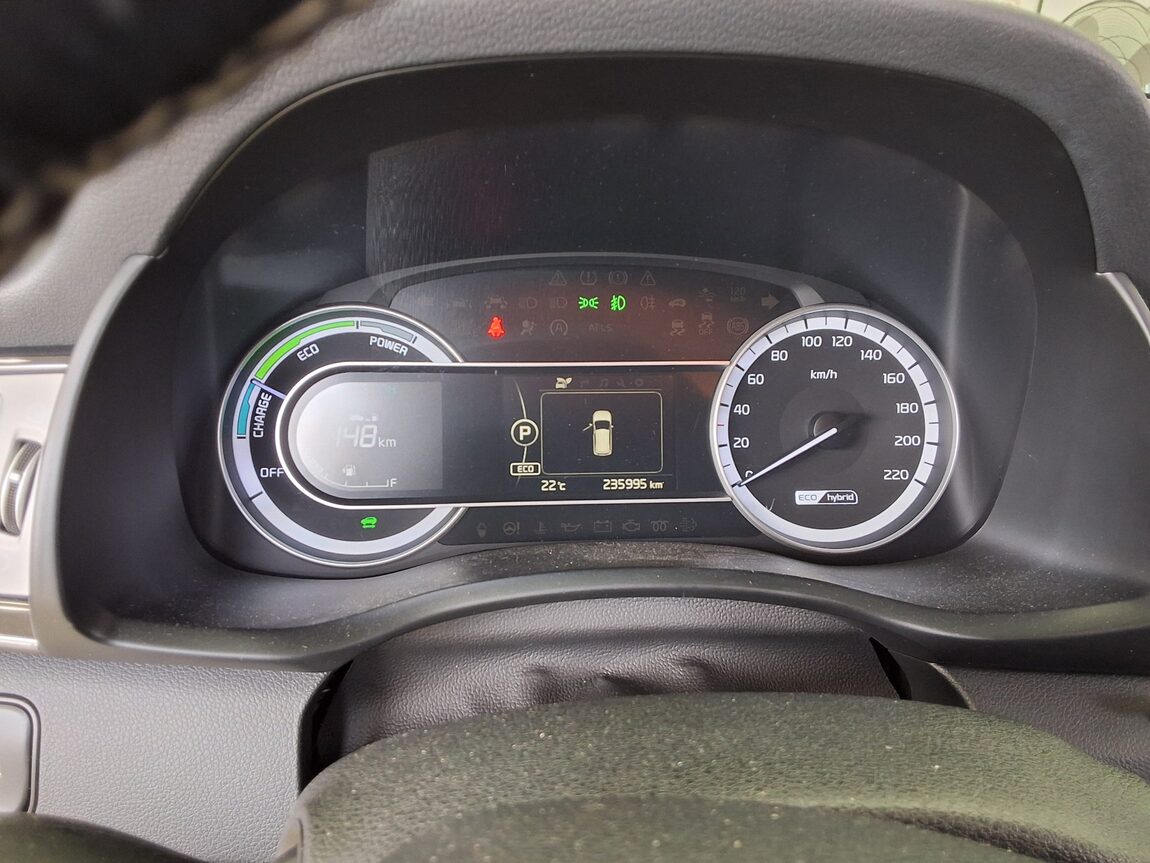 KIA NIRO 1.6 HYBRID NOBLESSE 2017 - zdjęcie 9