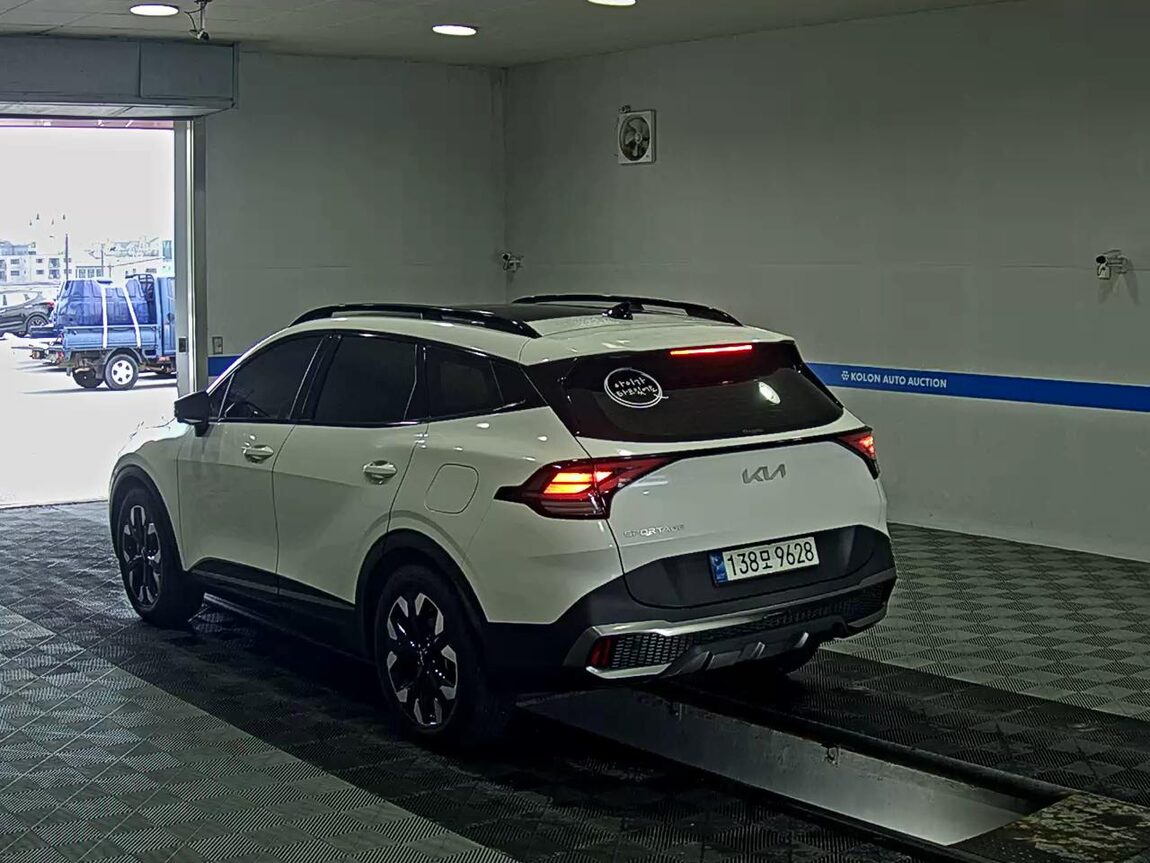 KIA THE ALL NEW SPORTAGE 1.6 GASOLINE 2WD SIGNATURE GRAVITY 2022 - zdjęcie 6