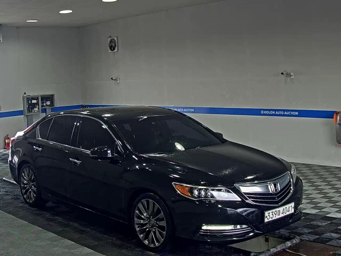 HONDA LEGEND (5TH GEN) 3.5 V6 2016 - zdjęcie 3