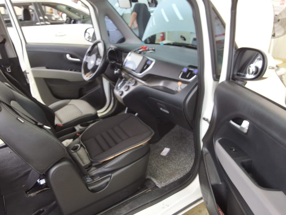 KIA THE NEW RAY 1.0 GASOLINE PRESTIGE 2021 - zdjęcie 14