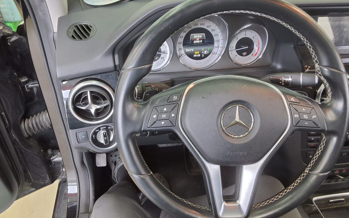 MERCEDES-BENZ GLK-CLASS GLK220 CDI 4MATIC 2015 - zdjęcie 17