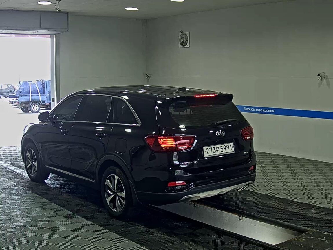 KIA THE NEW SORENTO DIESEL R2.0 2WD LUXURY 2020 - zdjęcie 6
