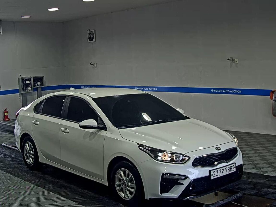 KIA ALL NEW K3 1.6 GASOLINE LUXURY 2019 - zdjęcie 3