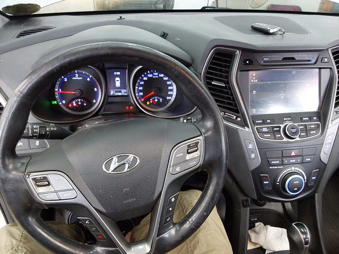 HYUNDAI SANTA FE (DM) DIESEL R2.0 2WD PREMIUM 2014 - zdjęcie 17