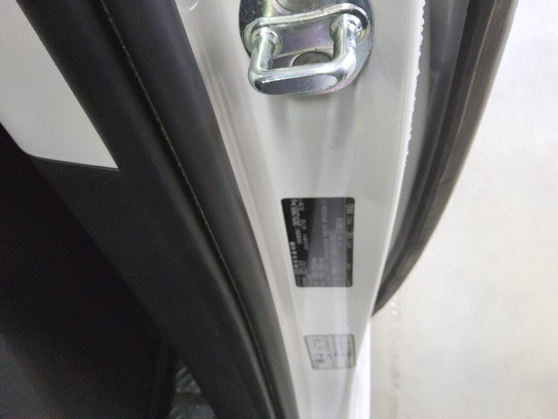 HYUNDAI STARIA 2.2 DIESEL TOURER 9-SEATER 2WD MODERN 2022 - zdjęcie 16