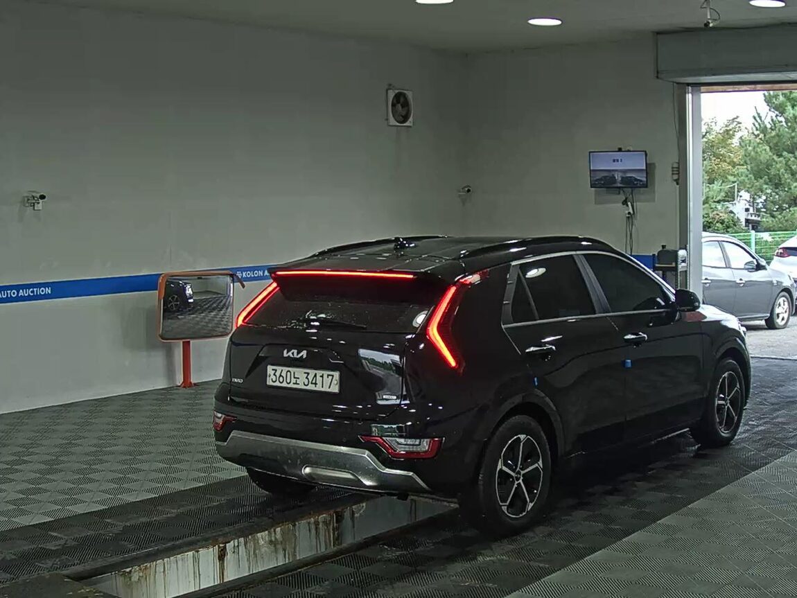 KIA THE ALL NEW NIRO 1.6 HEV SIGNATURE 2022 - zdjęcie 5