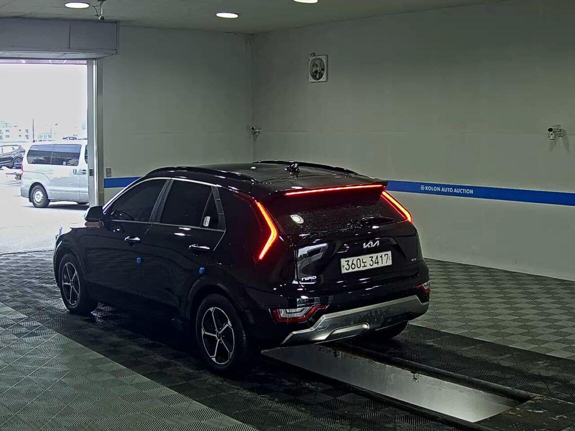 KIA THE ALL NEW NIRO 1.6 HEV SIGNATURE 2022 - zdjęcie 6