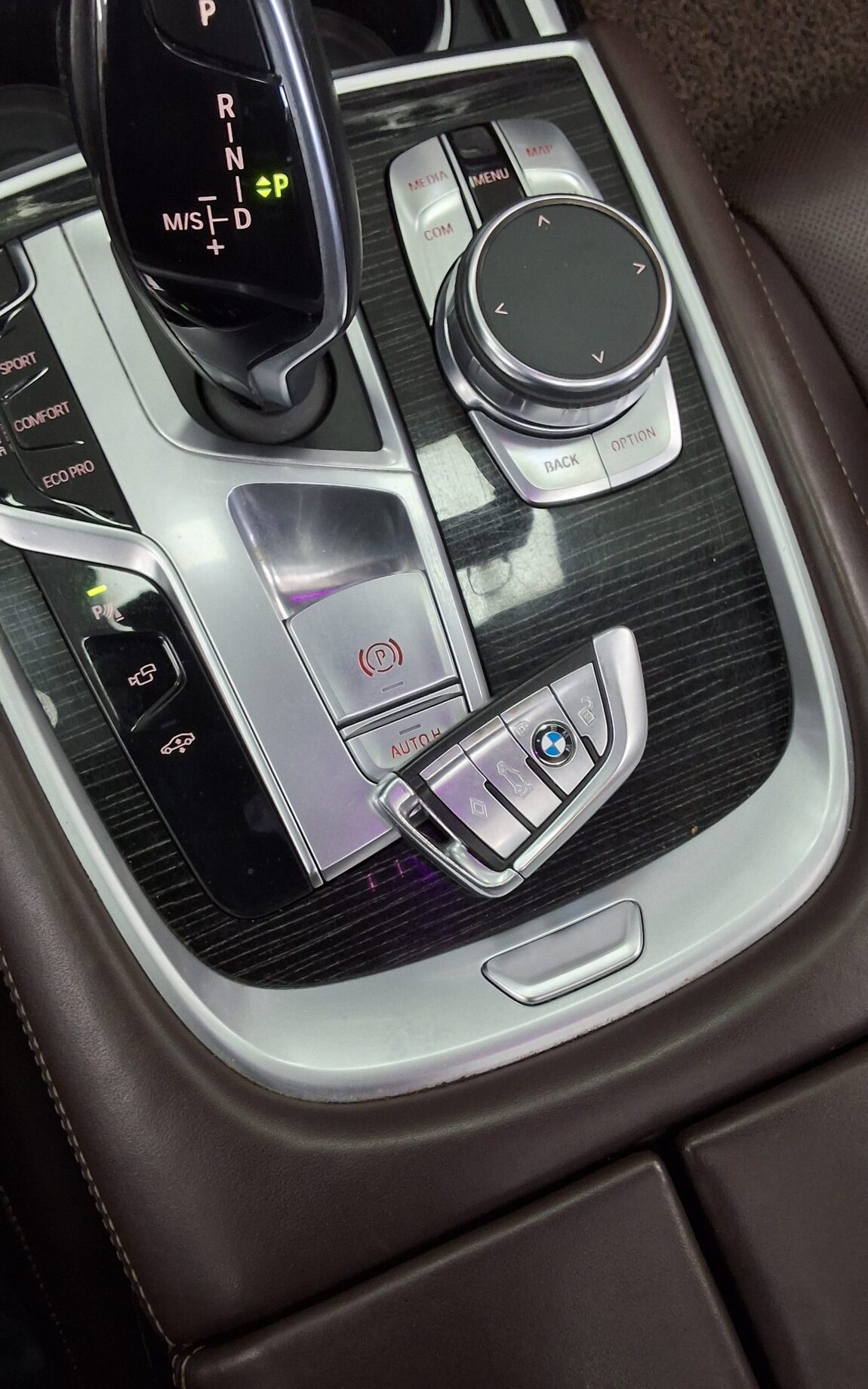 BMW 7 SERIES (6TH GEN) 730Ld xDRIVE M SPORT PACK 2018 - zdjęcie 20