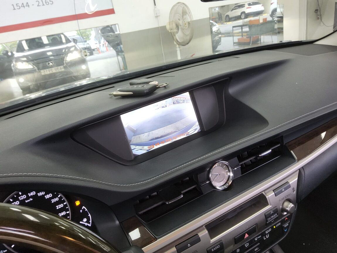 LEXUS ES (6TH GEN) 350 2015 - zdjęcie 17