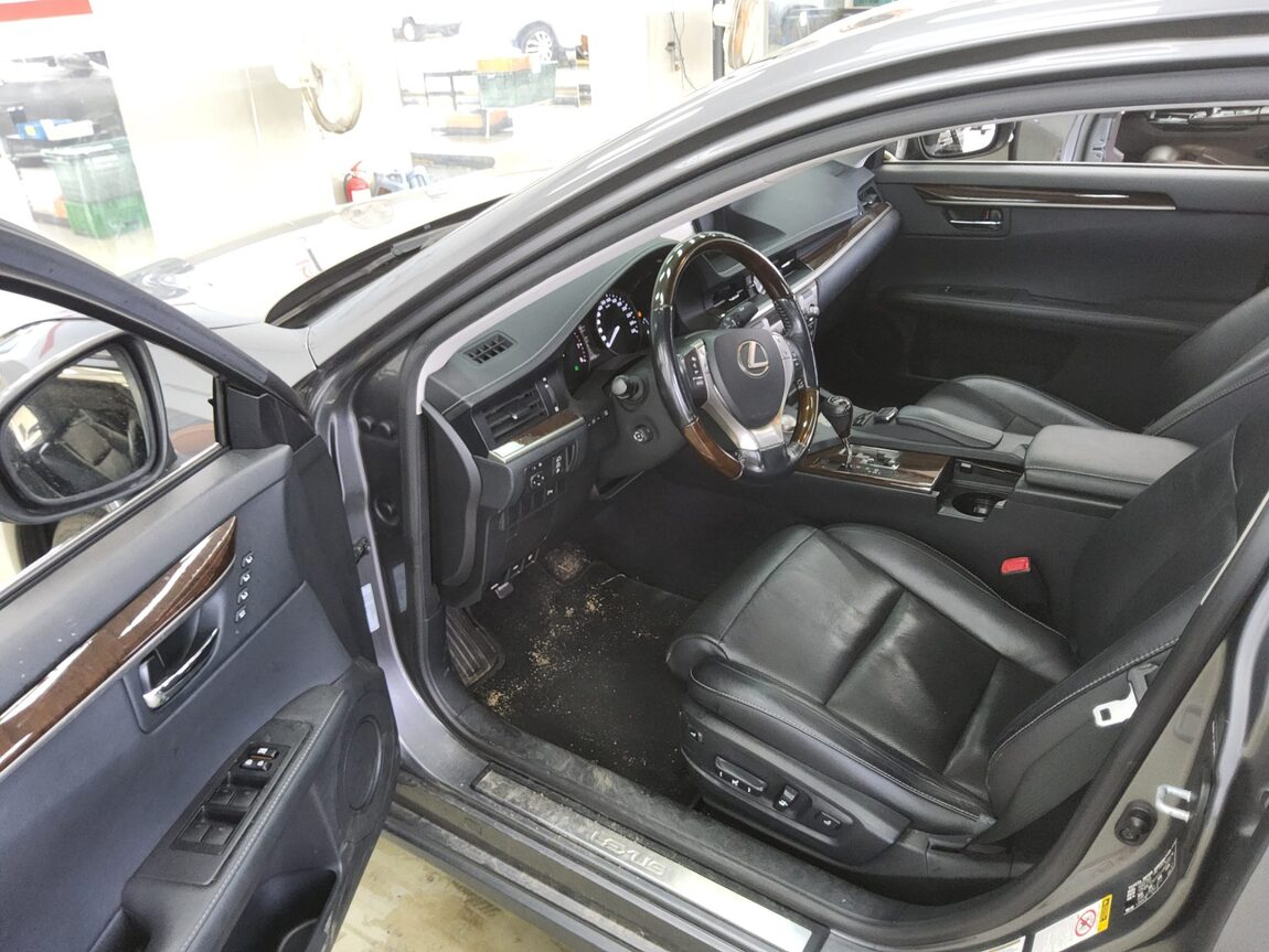 LEXUS ES (6TH GEN) 350 2015 - zdjęcie 10