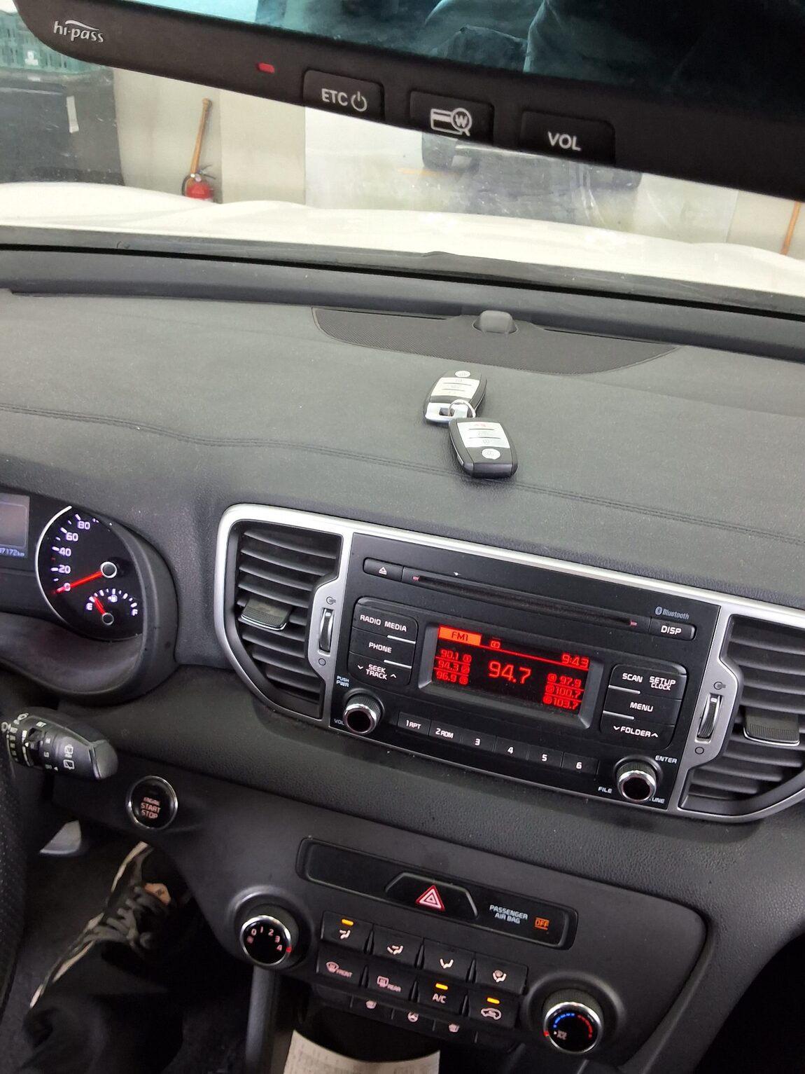 KIA NEW SPORTAGE 1.7 2WD NOBLESSE 2016 - zdjęcie 17