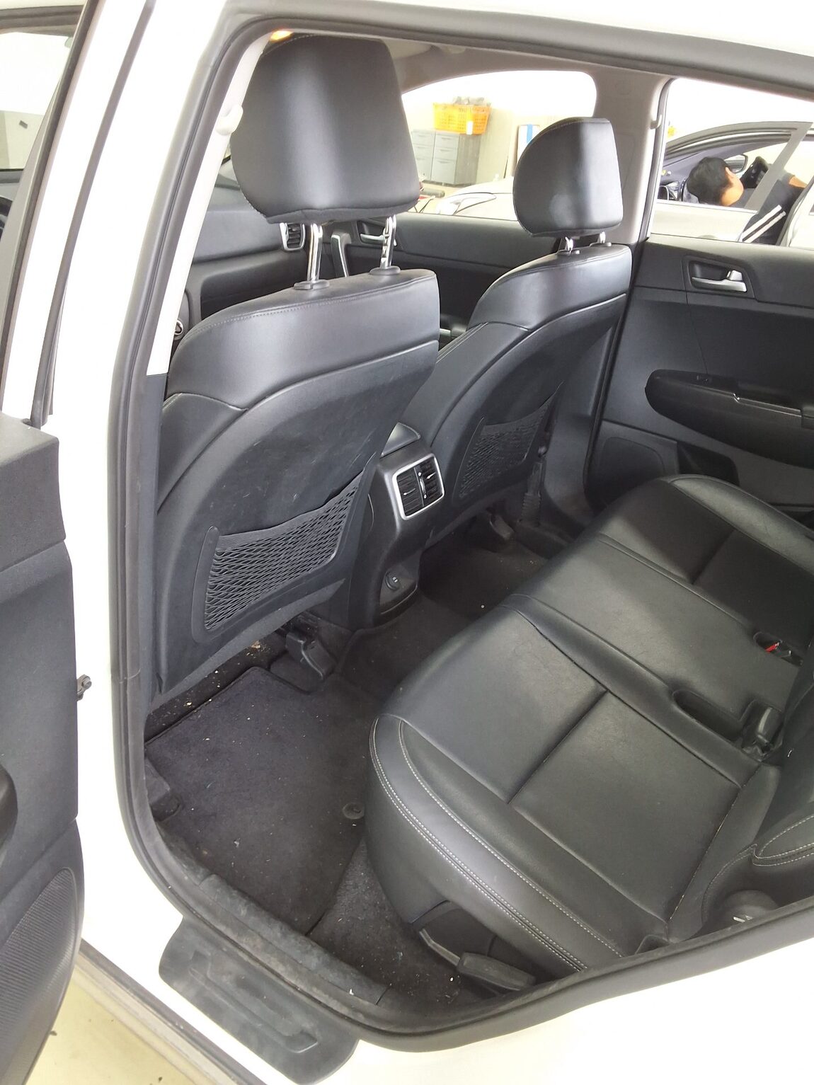 KIA NEW SPORTAGE 1.7 2WD NOBLESSE 2016 - zdjęcie 12