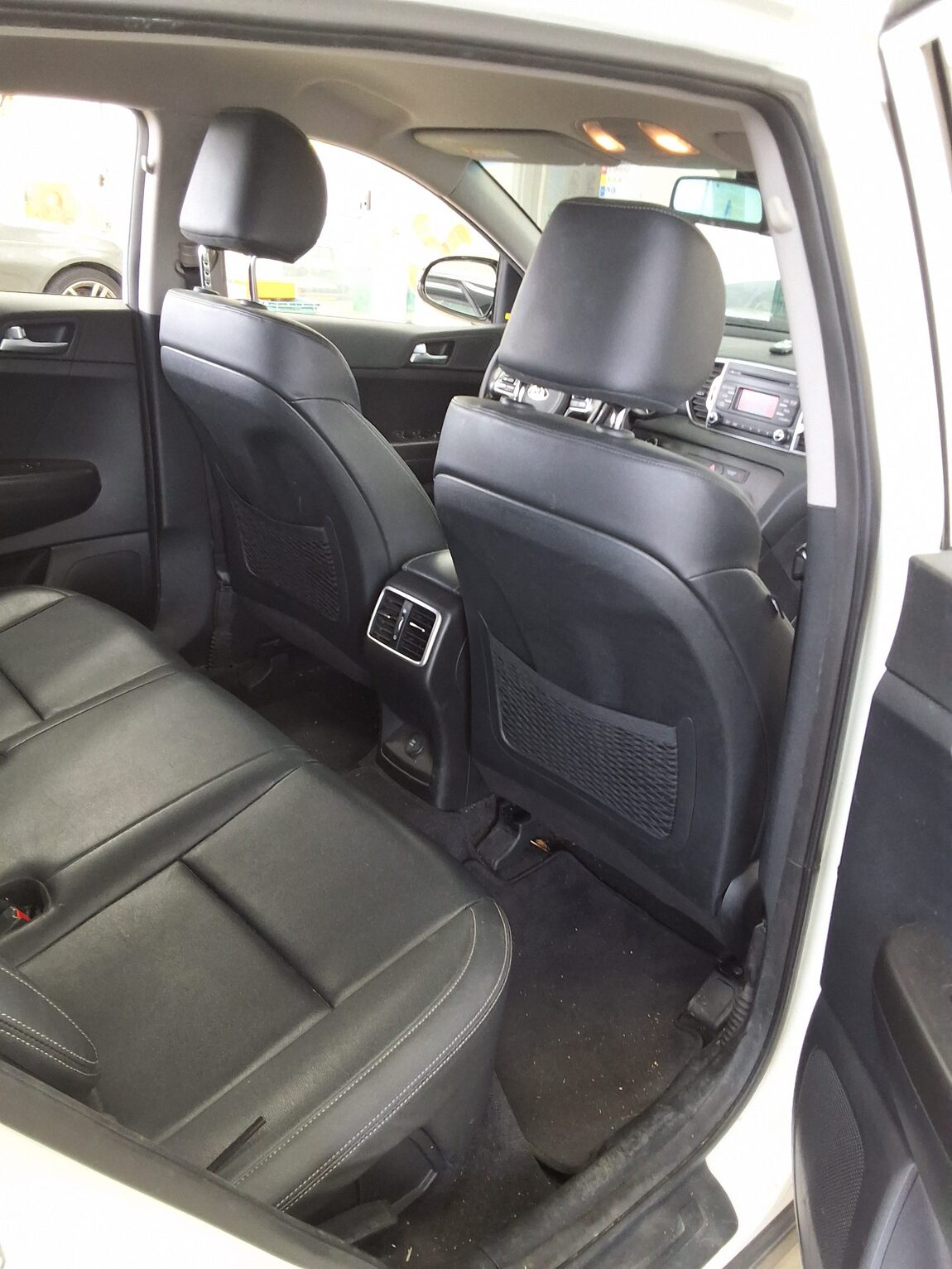 KIA NEW SPORTAGE 1.7 2WD NOBLESSE 2016 - zdjęcie 13